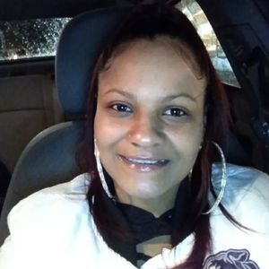 Meet your Posher, Cecelia